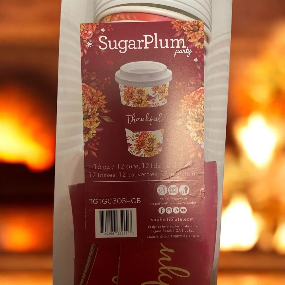Sugar Plum Red and Gold Floral Paper Cups - 12 Pack